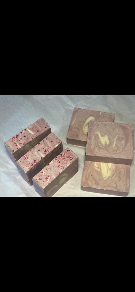 Hearts Forever Goat Milk and Kaolin Clay Soap